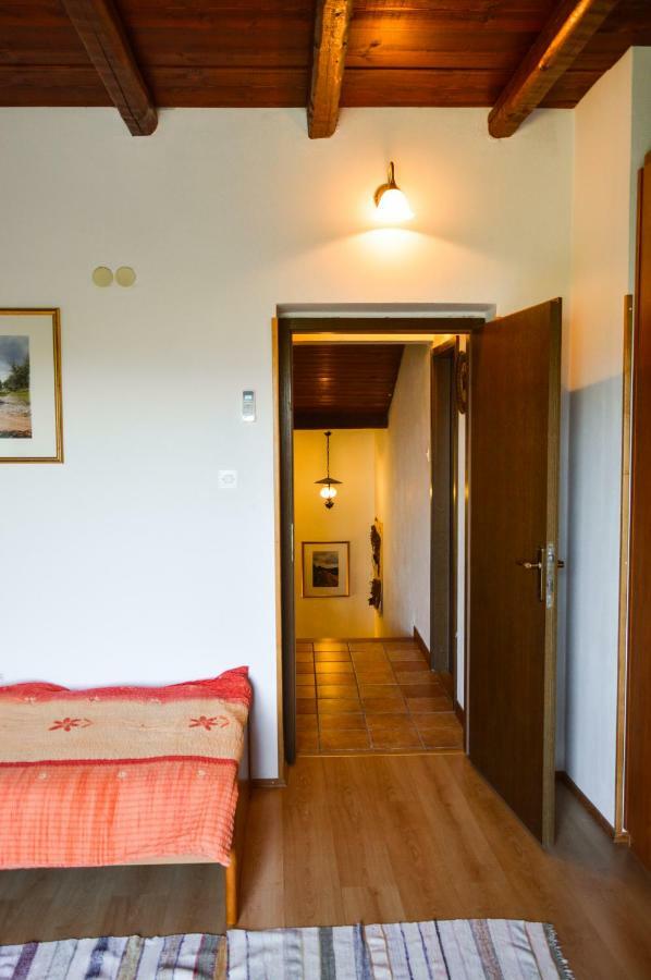 Apartment Zoja Pinezići المظهر الخارجي الصورة