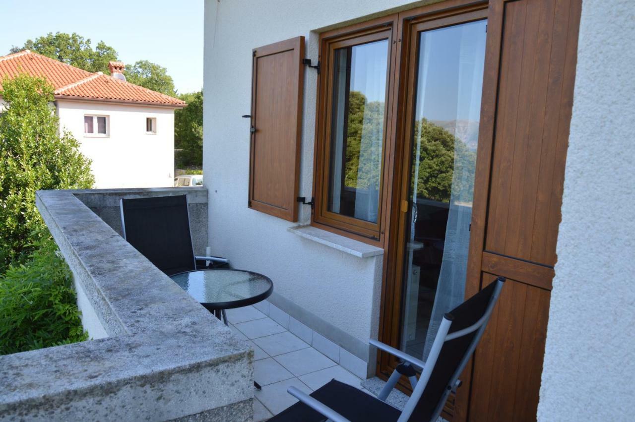 Apartment Zoja Pinezići المظهر الخارجي الصورة